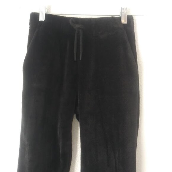 Free Haven girl's size 12 black fleece pants - Picture 2 of 11